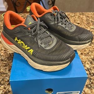Hoka Bondi 7